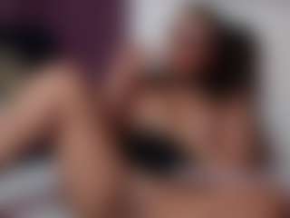 EmmaDallas's Live Sex Cam Show