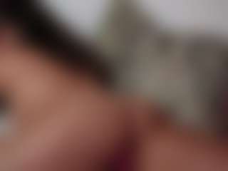 EmmaDallas's Live Sex Cam Show