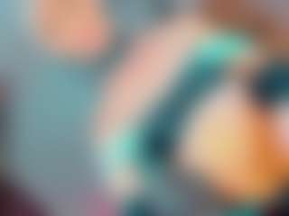 Live cam show with isabellalatingirs - Tease on Camsoda