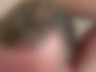 Live cam show with Jane Diane - Blonde Hair on Camsoda