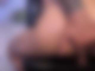 Live cam show with weeweesnation - Facial on Milfs Live