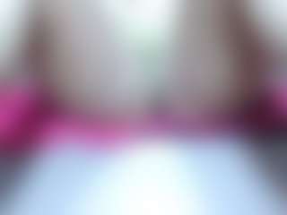 BRUNETELIA-SEXX's Live Sex Cam Show