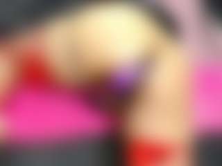 BRUNETELIA-SEXX's Live Sex Cam Show