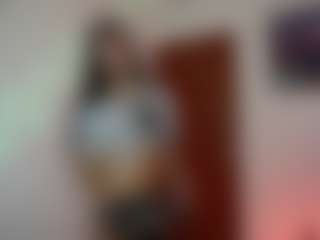 SamyMelo's Live Sex Cam Show