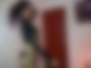 Live cam show with SamyMelo - Bbc on fuklive.com