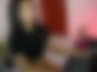 Live cam show with SamyMelo - Black Hair on xplaylive.com