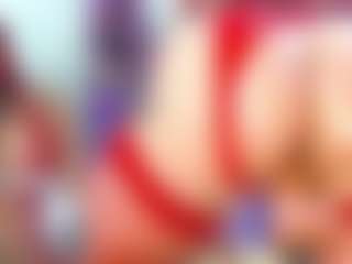 Live cam show with yashiraahot - Nipple Piercings on Dolls Live