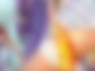 Live cam show with yashiraahot - Smoking on CamwithHer
