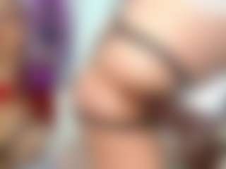 Live cam show with Yashira-Lennis - Nipple Piercings on Adult Interactions
