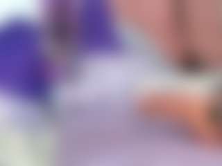Live cam show with Yashira-Lennis - Fuck Machine on MyBangCams