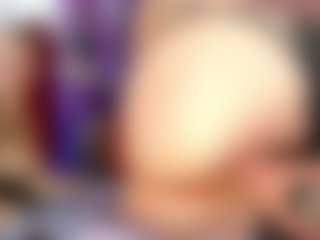 Yashira-Lennis's Live Sex Cam Show
