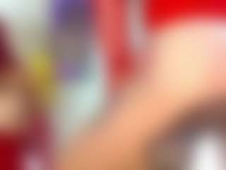 Live cam show with Yashira-Lennis - Middle Aged on Camsoda