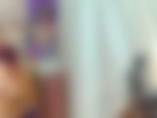 Yashira-Lennis's Live Sex Cam Show