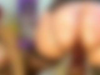 Yashira-Lennis's Live Sex Cam Show