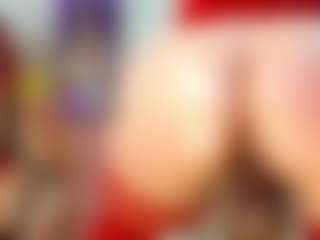 Live cam show with Yashira-Lennis - Red Hair Middle Aged on Camsoda