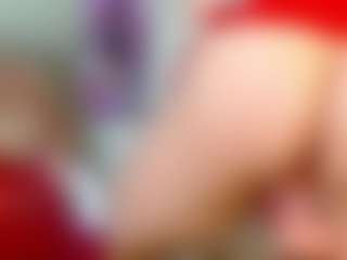 Live cam show with Yashira-Lennis - Athletic Middle Aged on sexylive.show
