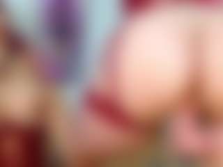 Live cam show with Yashira-Lennis - Nipple Piercings on thefappeningchat.com