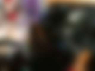 Live cam show with Yashira-Lennis - Red Hair on StripNow