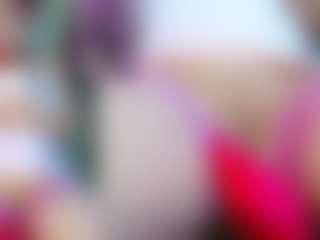 Live cam show with Yashira-Lennis - Facial Piercings on Camiplay Live