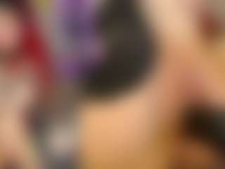 Live cam show with Yashira-Lennis - Red Hair Middle Aged on justonemore.cc