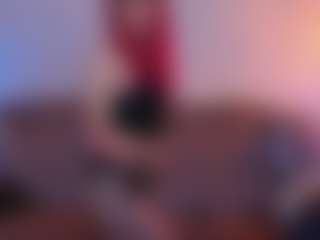 Live cam show with BrandyBloomm - Pegging on Milfs Live