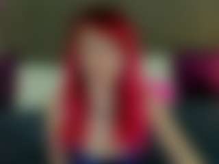 Live cam show with BrandyBloomm - Blue Eyes on TeamSkeetLive