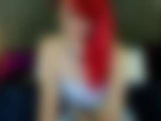 Live cam show with BrandyBloomm - Red Hair on Soda Cam