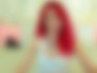 Live cam show with BrandyBloomm - Squirt on Lustler