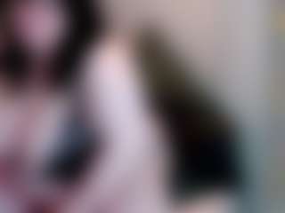 Live cam show with Curvy_CrushXO - Green Eyes on realtime-chat