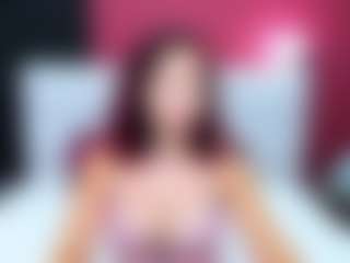 Live cam show with KimAsiann - Asian Petite on Camming Site
