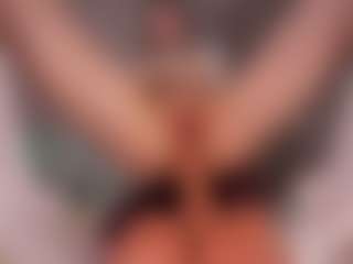 Live cam show with LinaLive - Green Eyes on parknlotfishbdy