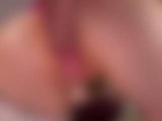Live cam show with LinaLive - Green Eyes on Fling VIP Chat