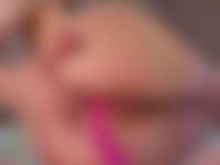 LinaLive's Live Sex Cam Show
