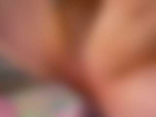LinaLive's Live Sex Cam Show