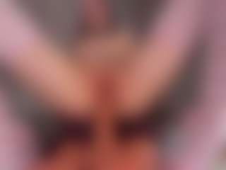 Live cam show with LinaLive - Green Eyes on livesexfox.com