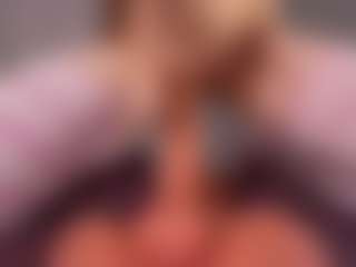 LinaLive's Live Sex Cam Show