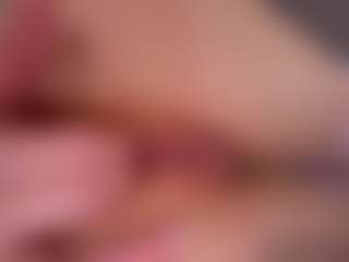LinaLive's Live Sex Cam Show