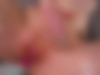 LinaLive's Live Sex Cam Show