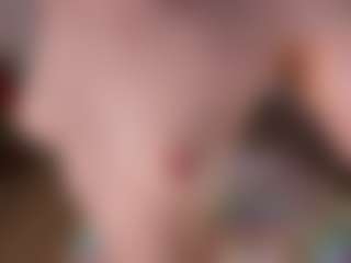 LinaLive's Live Sex Cam Show