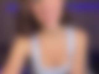 Live cam show with Olivia - New Brown Eyes on SinfulBabes