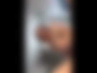 Live cam show with Adele-Vibe - Amateur on Adult Interactions