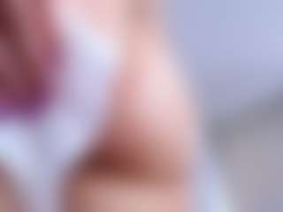Adele-Vibe's Live Sex Cam Show