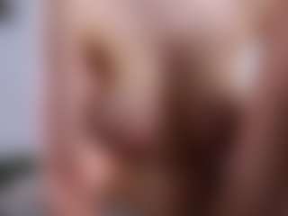 Adele-Vibe's Live Sex Cam Show