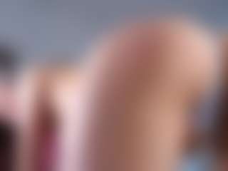 Live cam show with Adele-Vibe - Red Hair Teen (18+) on livesuperchat.net