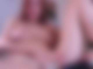 Live cam show with Adele-Vibe - Red Hair HD on Camsoda