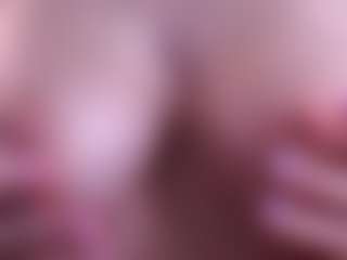Live cam show with Adele-Vibe - Natural on Camsoda