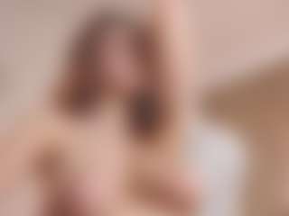 Live cam show with Adele-Vibe - Asshole Red Hair on Uber Horny