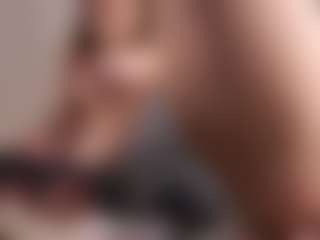 Live cam show with Adele-Vibe - Hairy Pussy Teen (18+) on TottyGirls