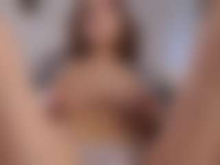 Live cam show with Adele-Vibe - Double Penetration on justonemore.cc