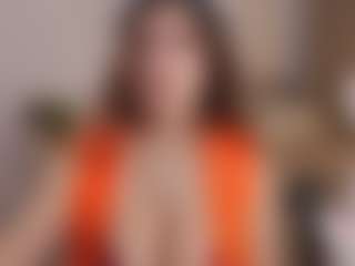 Live cam show with Adele-Vibe - Skinny on Gym Cam Girls